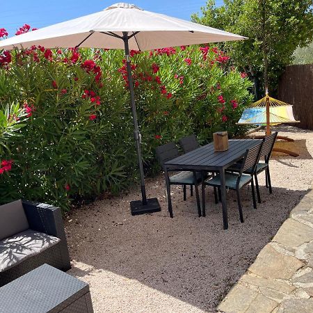 Bas De Villa 70M2 Independant Avec Espace Jacuzzi Prive Le Lavandou Luaran gambar